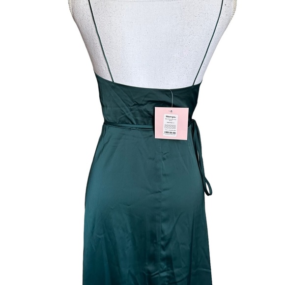 Showpo. Mine Would Be You Emerald Satin Dress Size 4 NWT - Picture 9 of 17